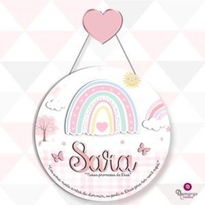 Porta Maternidade Arco-íris no Jardim