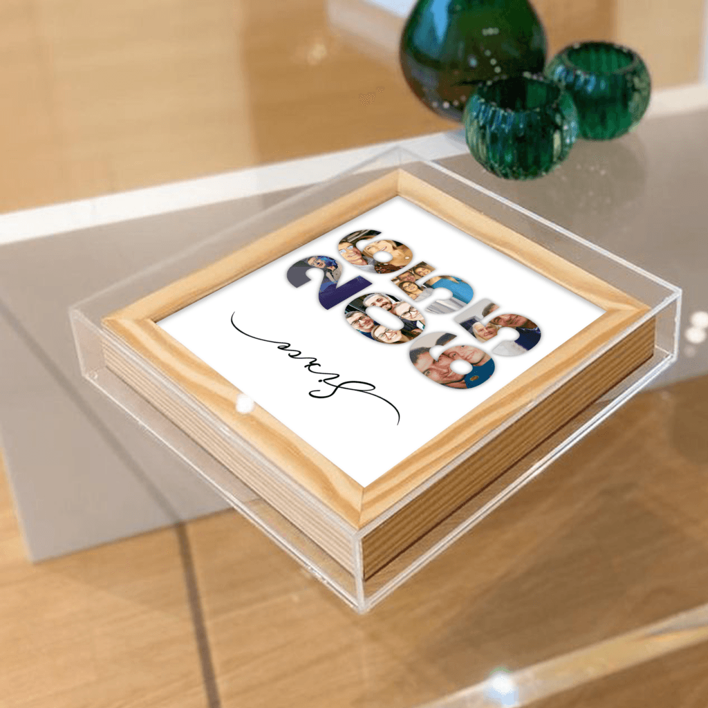 Quadro de Memórias Personalizado com Fotos e Moldura Caixa